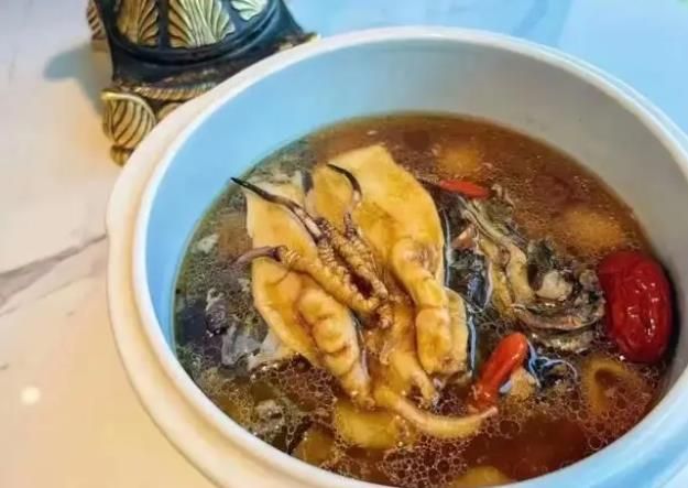 冬蟲(chóng)夏草和哪些食材可以一起煲湯？