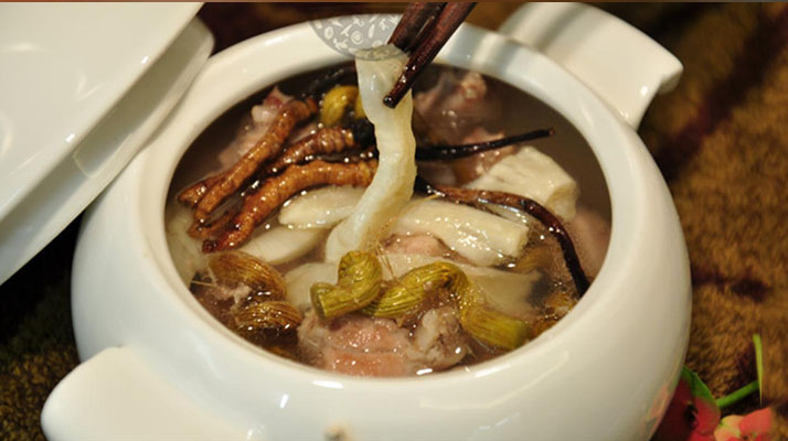 冬蟲(chóng)夏草煎服：根數(shù)不是固定值，3 大維度定用量